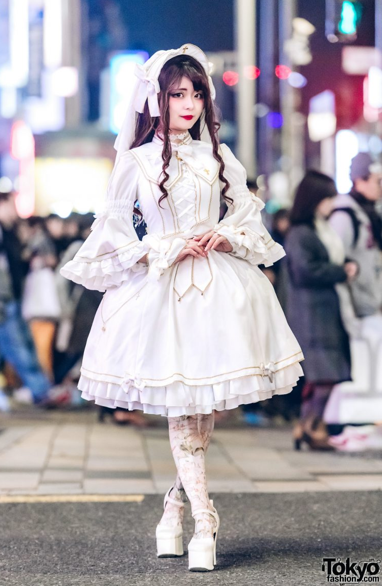 shiro guro lolita